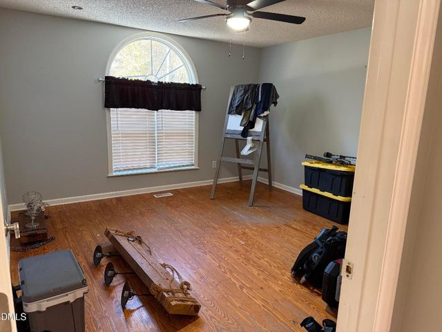 5559 Devils Racetrack Road, Four Oaks, NC 27524