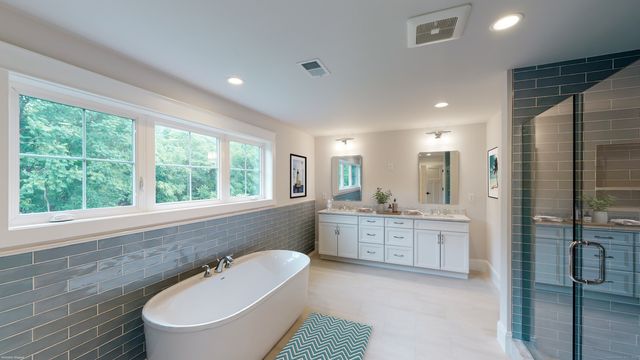 16 Twin Valley Road, East Lyme, CT 06333