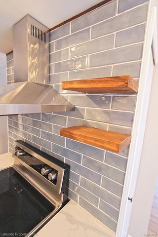 24417 Quad Park Lane, Clinton Charter Township, MI 48035