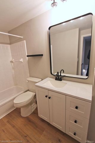 24417 Quad Park Lane, Clinton Charter Township, MI 48035