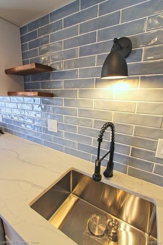 24417 Quad Park Lane, Clinton Charter Township, MI 48035