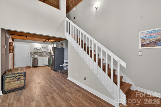 201 S Hoskins Road 121, Charlotte, NC 28208