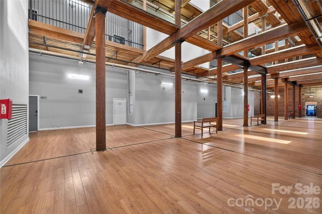 201 S Hoskins Road 121, Charlotte, NC 28208