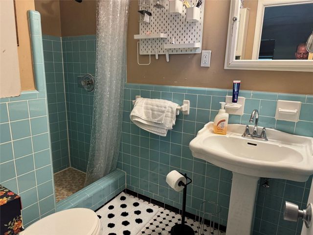 3421 SW 15th Street, Fort Lauderdale, FL 33312