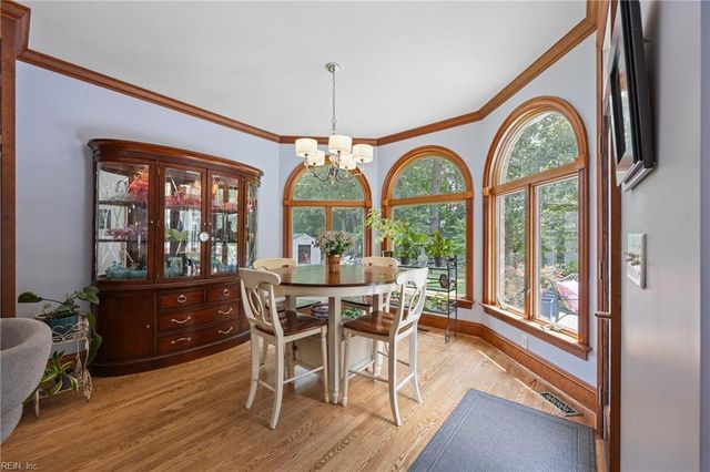 102 Trumpet RD, Smithfield, VA 23430