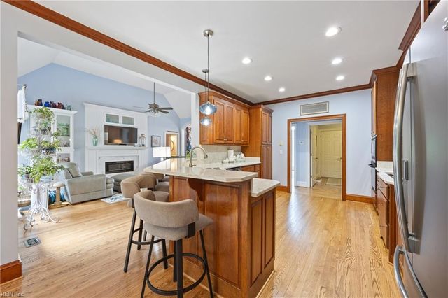 102 Trumpet RD, Smithfield, VA 23430