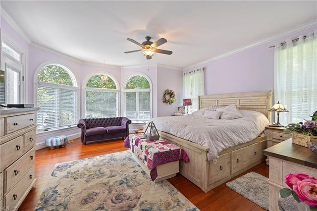 102 Trumpet RD, Smithfield, VA 23430