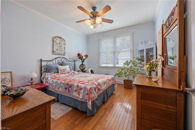 102 Trumpet RD, Smithfield, VA 23430
