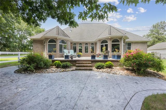 102 Trumpet RD, Smithfield, VA 23430