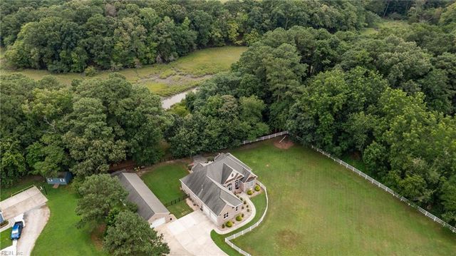 102 Trumpet RD, Smithfield, VA 23430