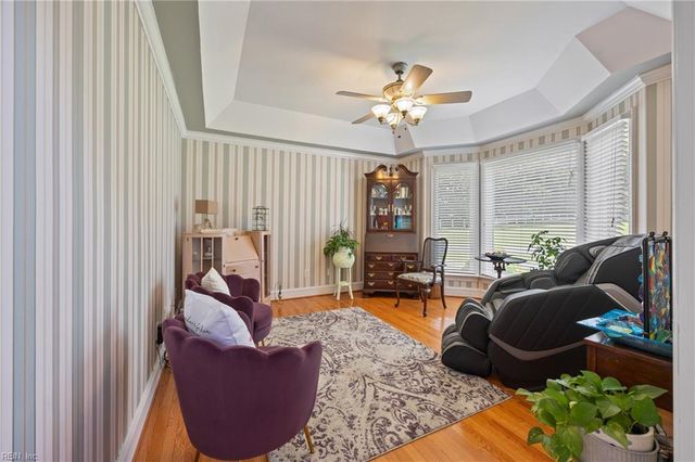 102 Trumpet RD, Smithfield, VA 23430