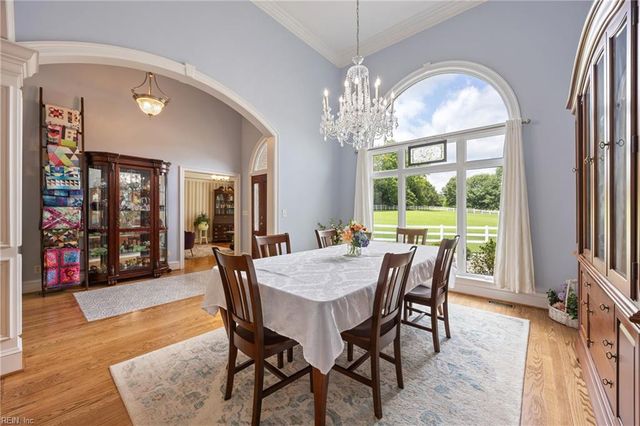 102 Trumpet RD, Smithfield, VA 23430