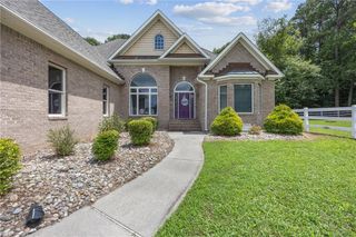 102 Trumpet RD, Smithfield, VA 23430