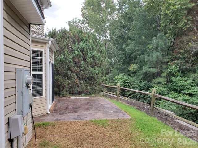 12218 Honor Guard Avenue, Charlotte, NC 28277