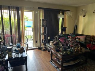 18051 NW 68th Ave K104, Hialeah, FL 33015