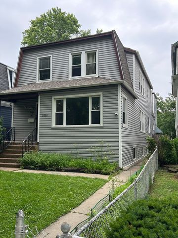 2005 DARROW Avenue, Evanston, IL 60201