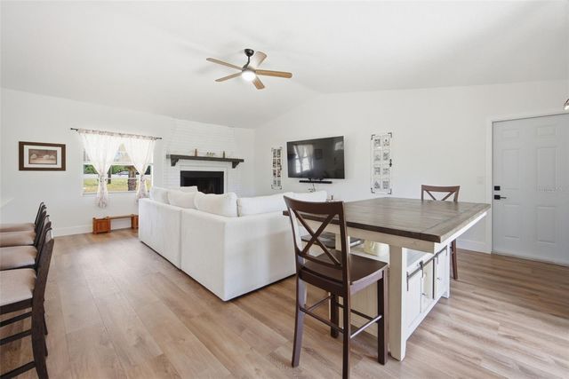 18208 STATE ROAD 52, Land O Lakes, FL 34638