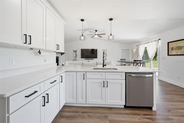 18208 STATE ROAD 52, Land O Lakes, FL 34638