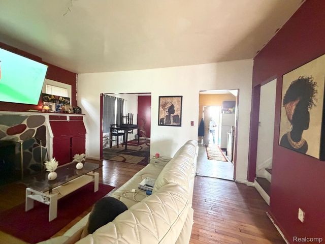12781 Pinehurst Street, Detroit, MI 48238