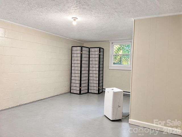1270 Amherst Road, Morganton, NC 28655