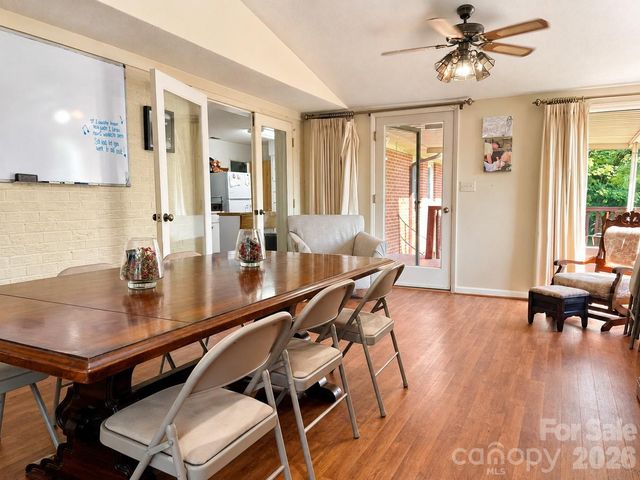 1270 Amherst Road, Morganton, NC 28655