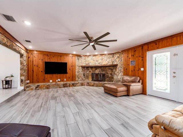 2154 N HERCULES AVENUE, Clearwater, FL 33763