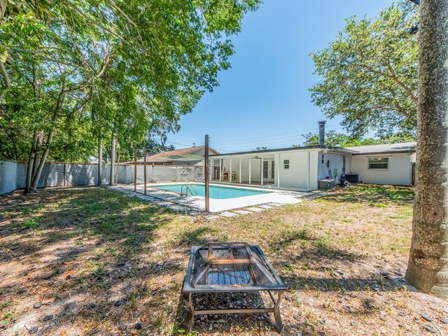 2154 N HERCULES AVENUE, Clearwater, FL 33763