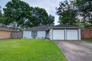 442 Reseda Drive, Houston, TX 77598