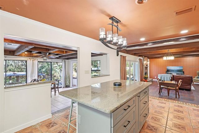 4219 MAGNOLIA AVENUE, Leesburg, FL 34748