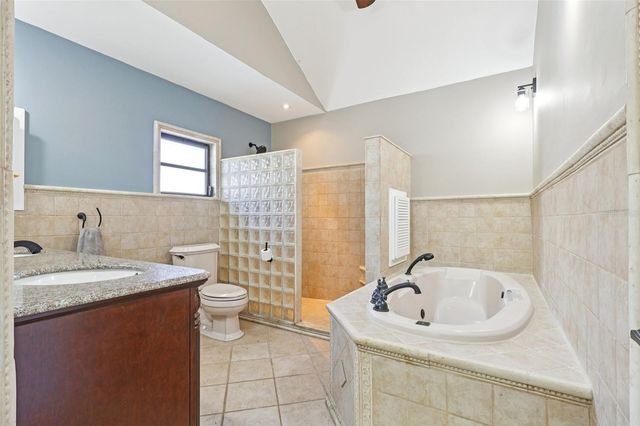 4219 MAGNOLIA AVENUE, Leesburg, FL 34748