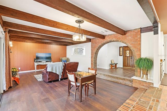 4219 MAGNOLIA AVENUE, Leesburg, FL 34748