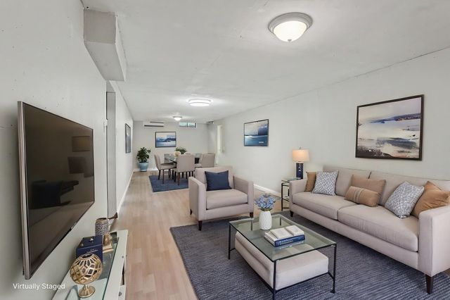 340 W 7th, Haysville, KS 67060