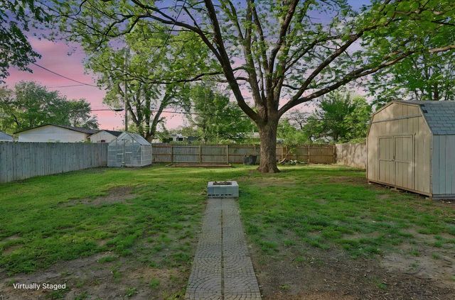 340 W 7th, Haysville, KS 67060