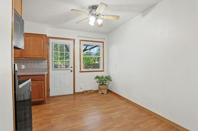 340 W 7th, Haysville, KS 67060