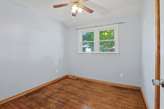 340 W 7th, Haysville, KS 67060