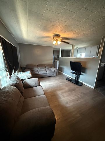 601 SW Menard Street, Sonora, TX 76950