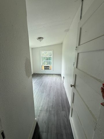 601 SW Menard Street, Sonora, TX 76950