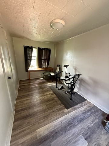 601 SW Menard Street, Sonora, TX 76950