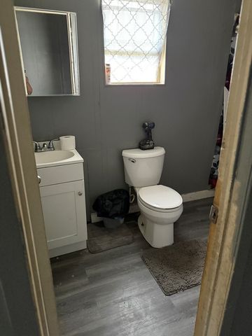 601 SW Menard Street, Sonora, TX 76950