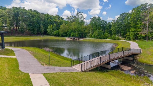 1002 Nature Way Drive, Benton, AR 72019