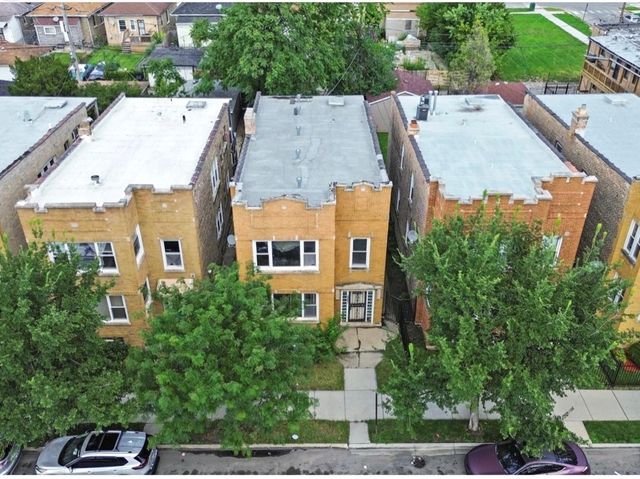 5010 W Division Street, Chicago, IL 60651