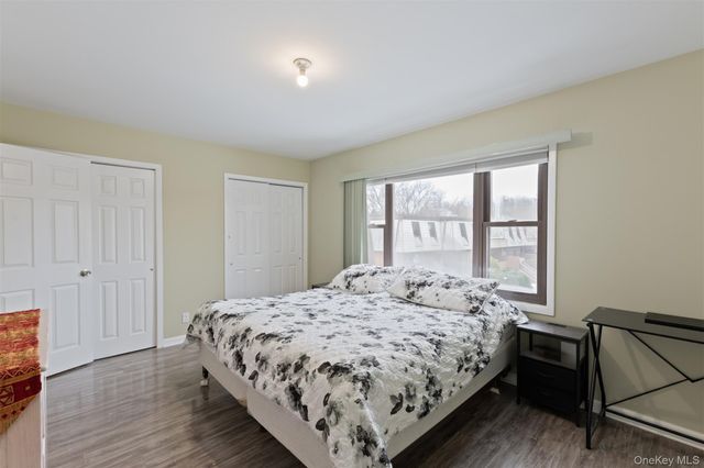 18 Heritage Drive E, New City, NY 10956