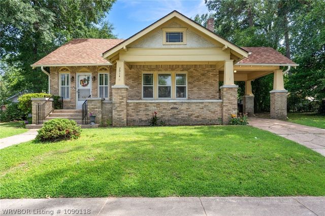 2014 S M Street, Fort Smith, AR 72901