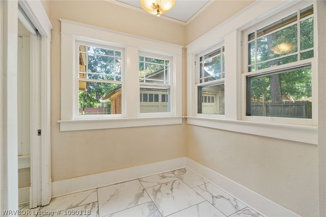 2014 S M Street, Fort Smith, AR 72901