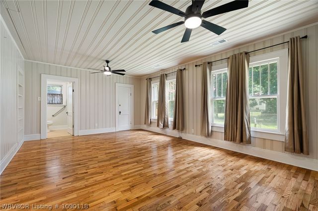 2014 S M Street, Fort Smith, AR 72901