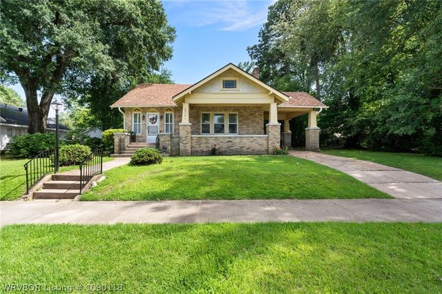 2014 S M Street, Fort Smith, AR 72901