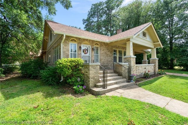 2014 S M Street, Fort Smith, AR 72901