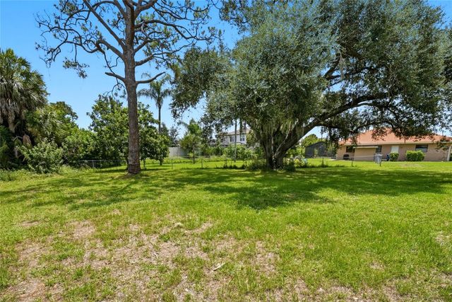 427 RUBENS DRIVE, Nokomis, FL 34275