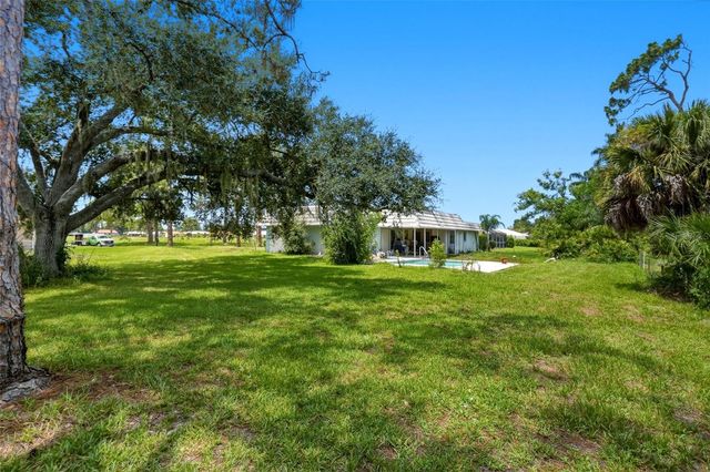 427 RUBENS DRIVE, Nokomis, FL 34275