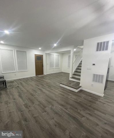 3 N GROVE AVE, National Park, NJ 08063